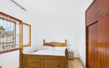Property slide 30