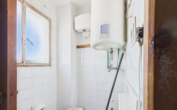 Property slide 19