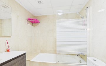 Property slide 22