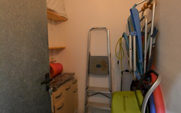 Property slide 34
