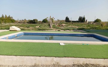 Property slide 20