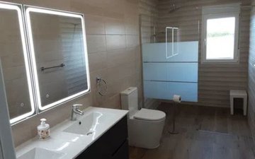Property slide 31