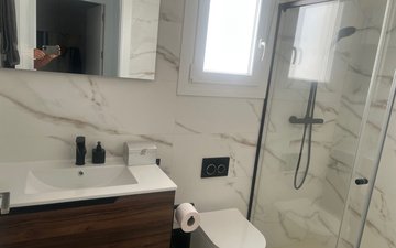 Property slide 20