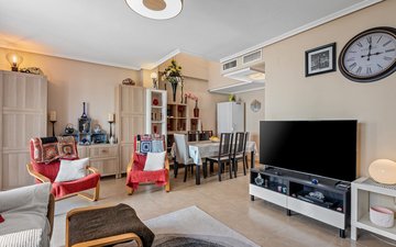 Property slide 17