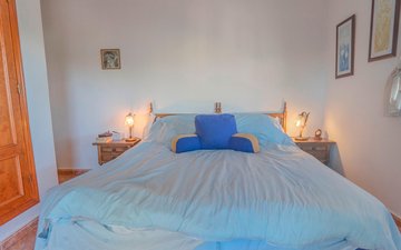 Property slide 16