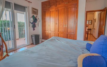 Property slide 17