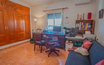 Property slide 21