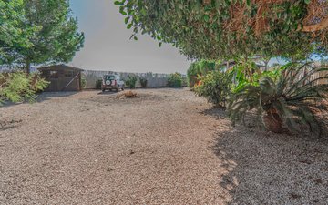 Property slide 32