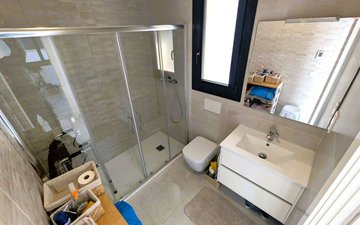 Property slide 15