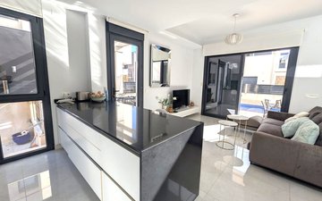 Property slide 17