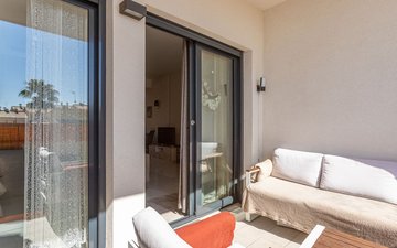 Property slide 19