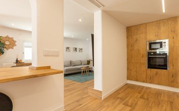 Property slide 17