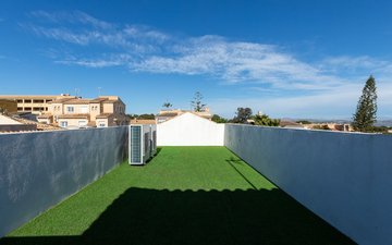Property slide 40
