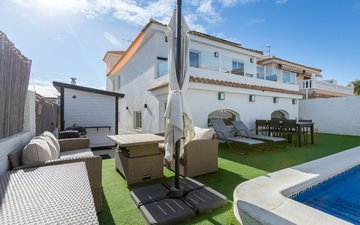 Property slide 44