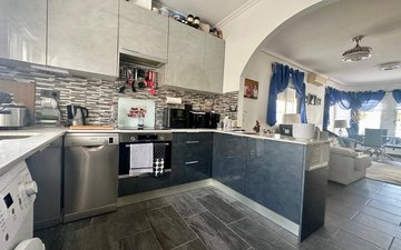 Property slide 16