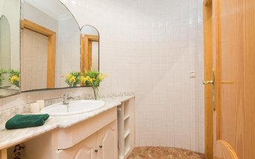 Property slide 37