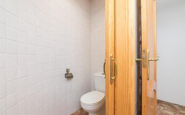 Property slide 38