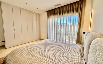 Property slide 20