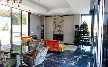 Property slide 8