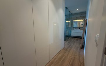 Property slide 20