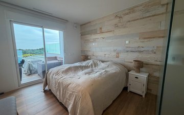 Property slide 21