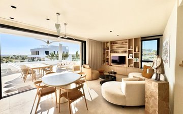 Property slide 18