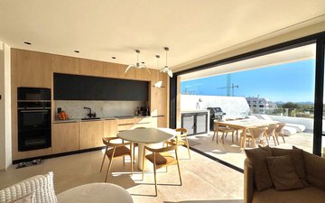 Property slide 21