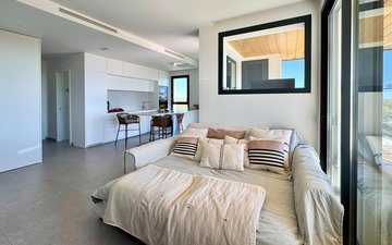 Property slide 25