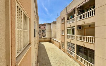 Property slide 25