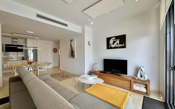Property slide 21