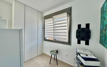 Property slide 20