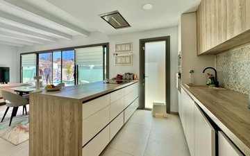Property slide 30