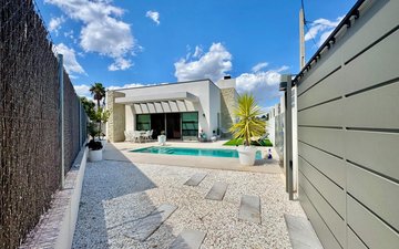 Property slide 31