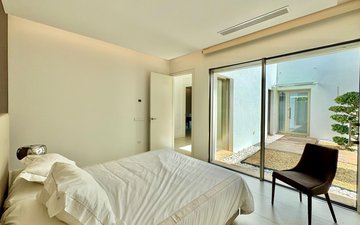 Property slide 42