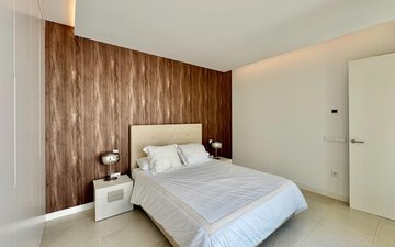 Property slide 43
