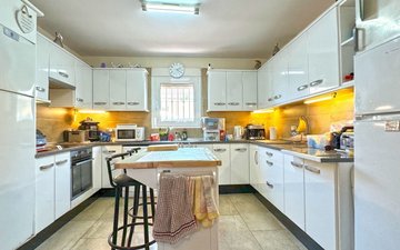 Property slide 36