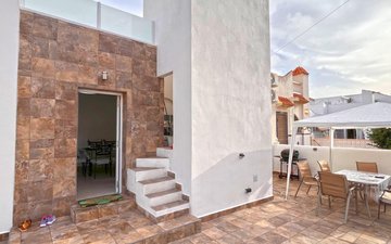 Property slide 16