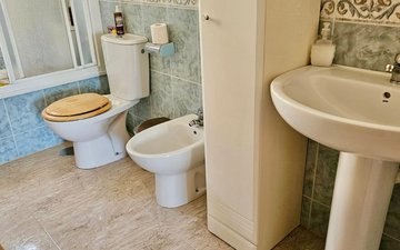 Property slide 10