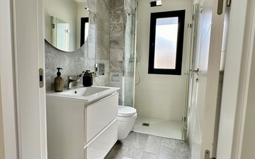 Property slide 38