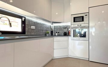 Property slide 33