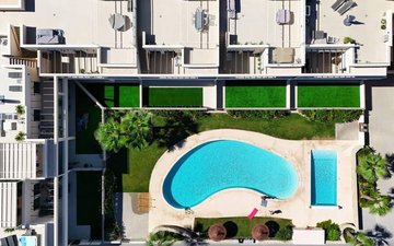 Property slide 15