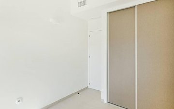 Property slide 46