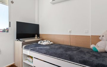 Property slide 24