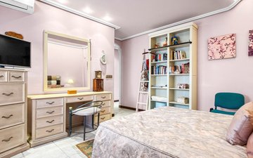 Property slide 10
