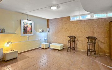 Property slide 46