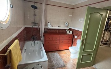 Property slide 31