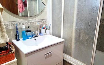 Property slide 19