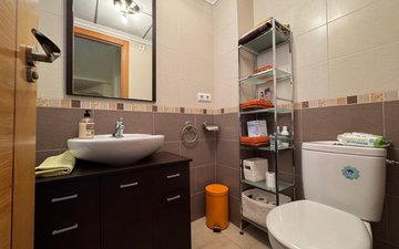 Property slide 16