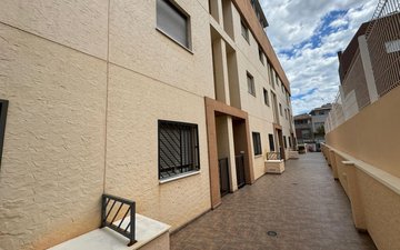 Property slide 27