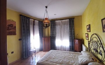 Property slide 17